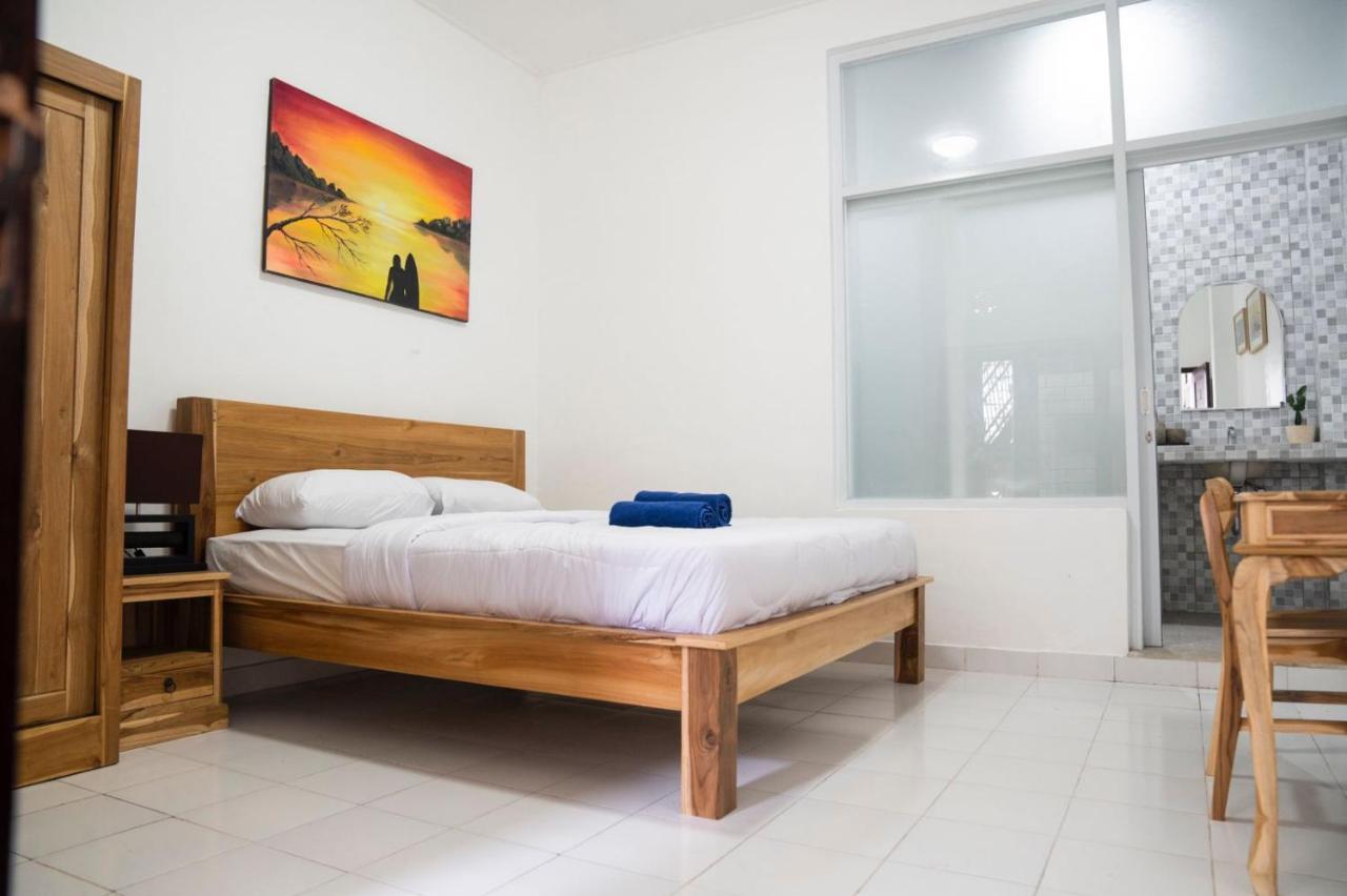Sunrise Surf Guest House ชังกู ภายนอก รูปภาพ